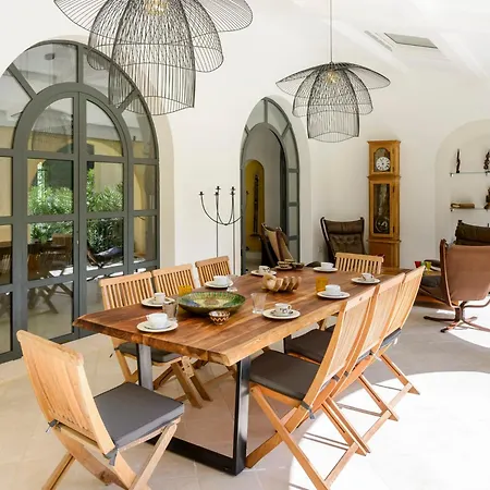Clara Luxery House On Pont Royal Golf Mallemort